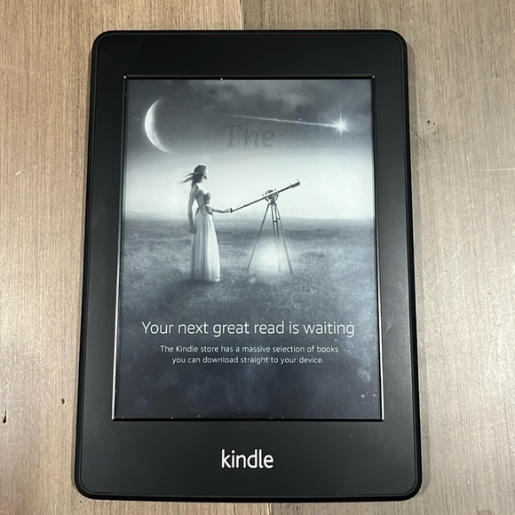 Kindle Tablets & Accessories Kindle Paperwhite Ebook Reader With Cover And Charging Cord